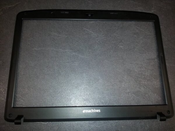 Cadre écran Acer eMachines E520