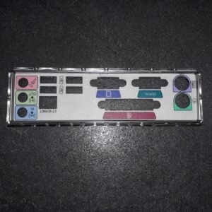 Panneau arrière pour carte mère