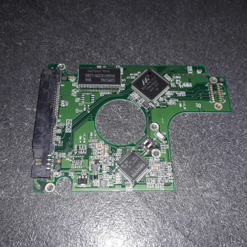 Carte PCB 2060-701499-000 disque dur Western Digital 320Go Sata 2.5 WD3200BEVT