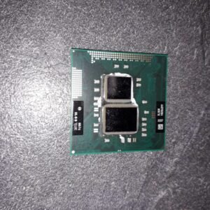 Processeur Intel P6100 SLBUR - Socket PGA988 - 2 Ghz - 2 Mo