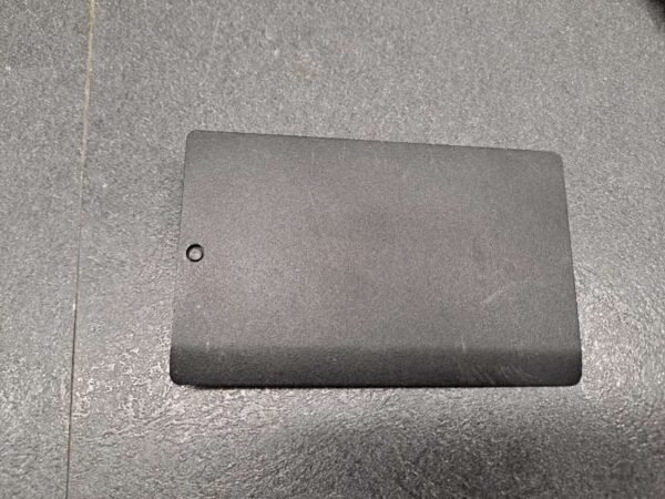 Trappe Toshiba Satellite L775 L775D disque dur H000030710, 13N0-Y4A0901