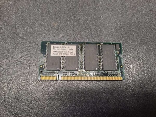 Mémoire Hynix SODIMM PC1 HYMD232M646A6-H 256MB DDR-266Mhz CL2.5