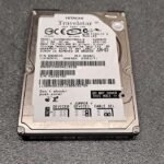 Disque dur Hitachi 2.5" IDE IC25N040ATMR04-0 - PCB 320 08K1794 01 - MLC H69421 - 40Go