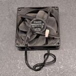 Ventilateur - 90x90 mm - Sunon - EE92251S2-D130-C99 - 90x90 mm - 3 pins